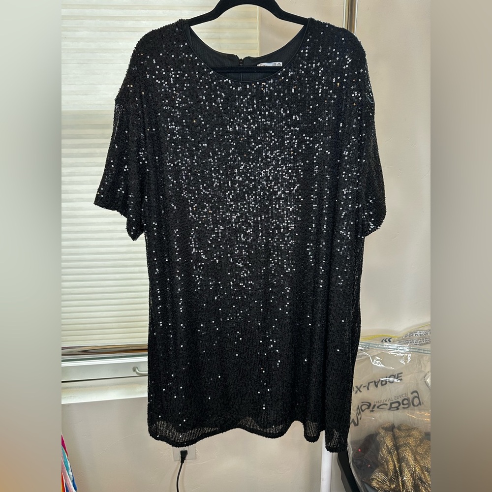 Dex Shimmering Black Sequin Dress
